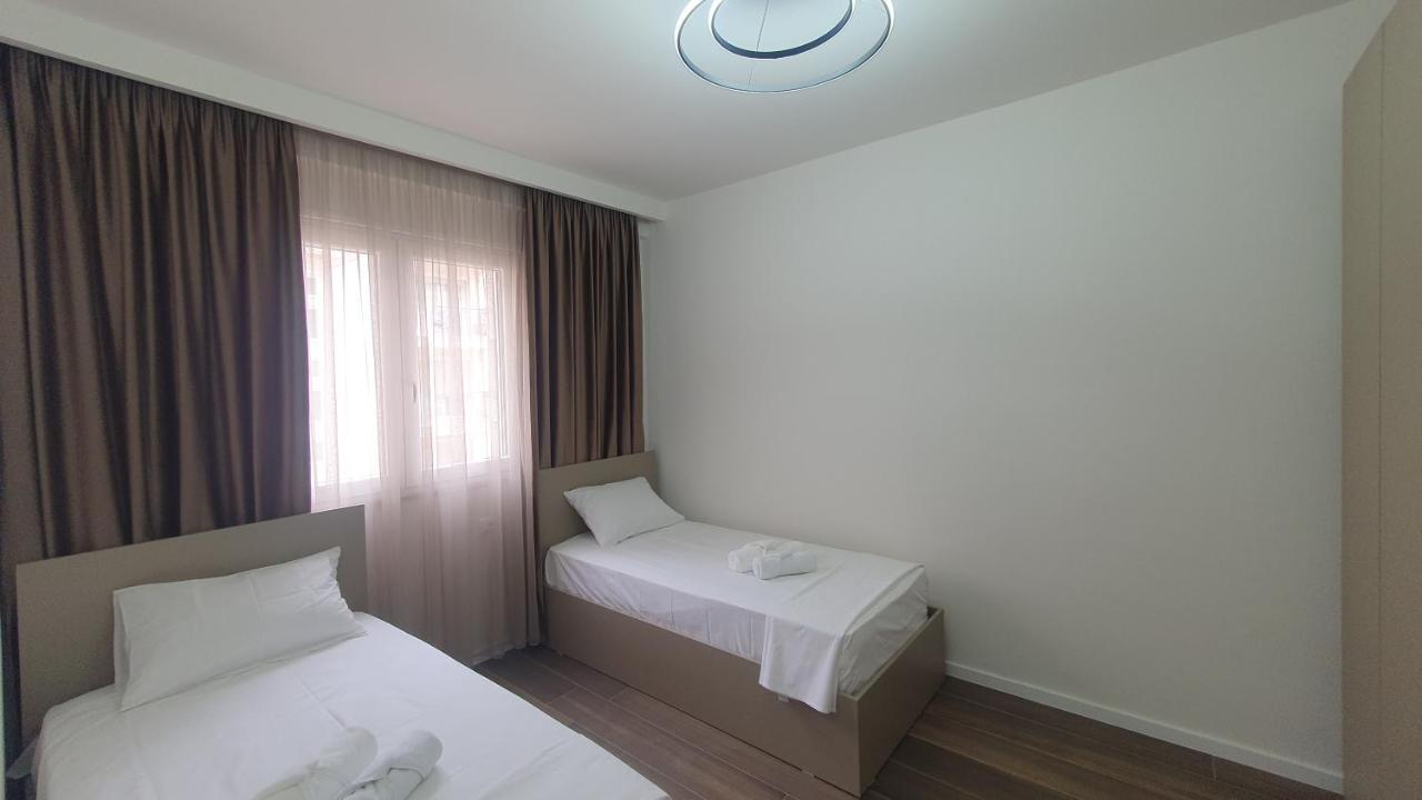 Amelja'S Apartment Shkoder Exterior photo